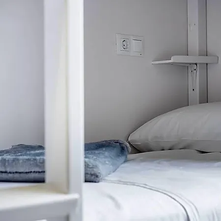 El Hostel&co Santander