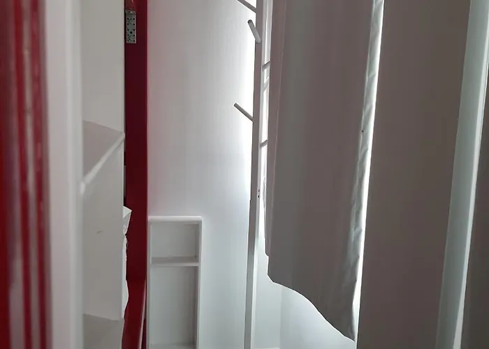 El & Co Hostel Santander