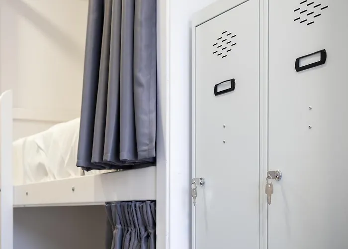 El & Co Auberge de jeunesse *