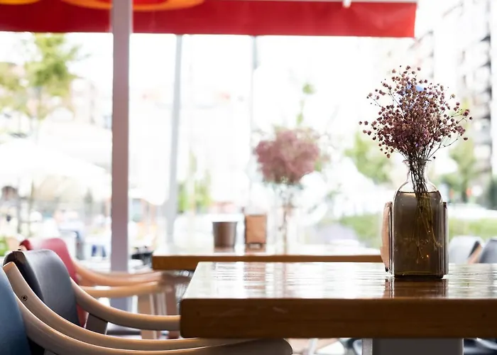 El & Co Hostel Santander